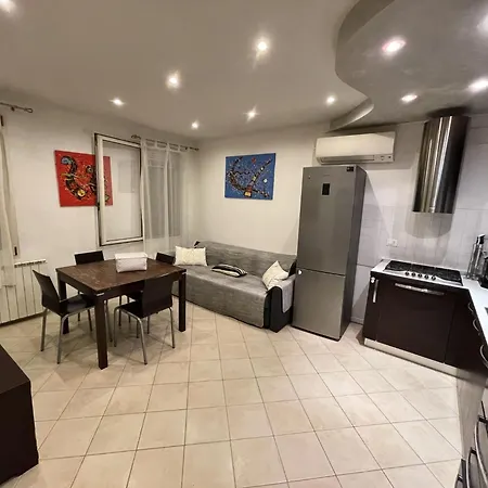 Charmante In Cannaregio By Interhome Apartment Venedig